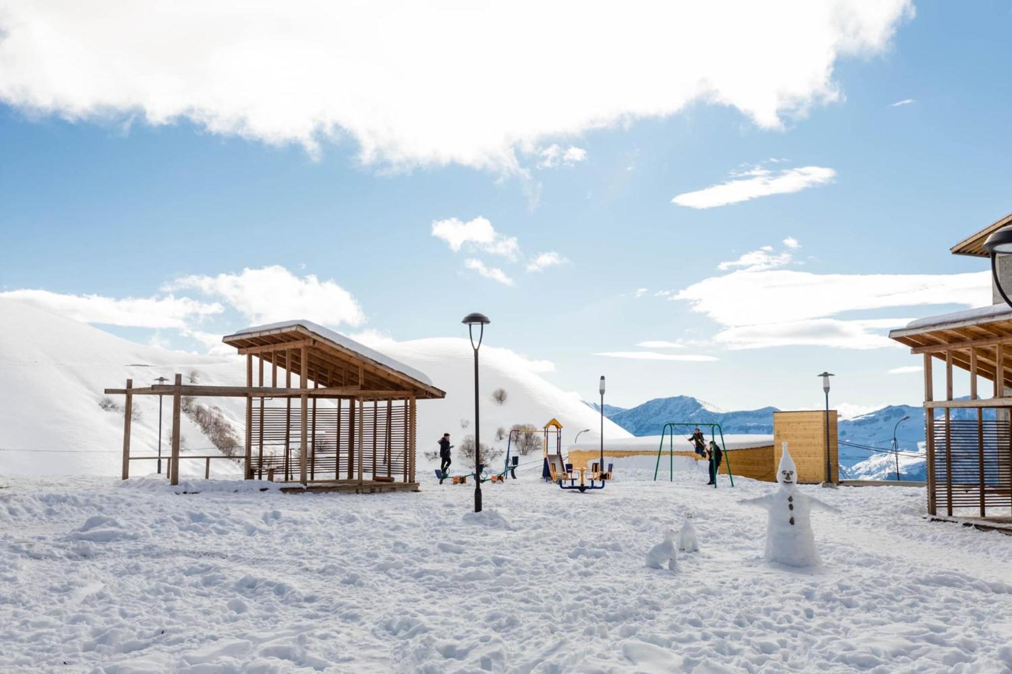 New Gudauri Voyage Apartments By Gondola ภายนอก รูปภาพ