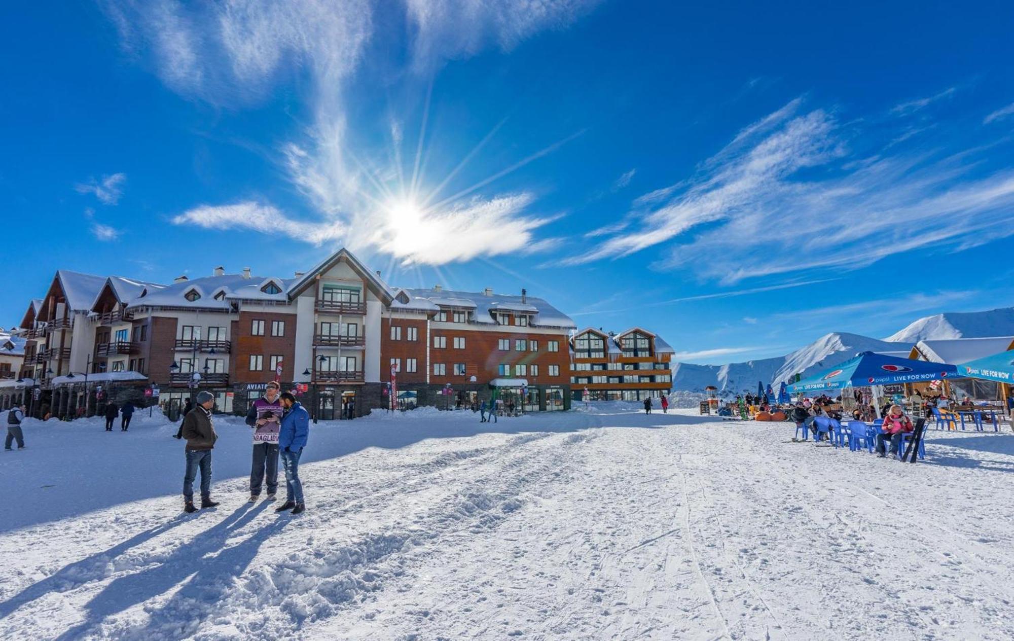 New Gudauri Voyage Apartments By Gondola ภายนอก รูปภาพ